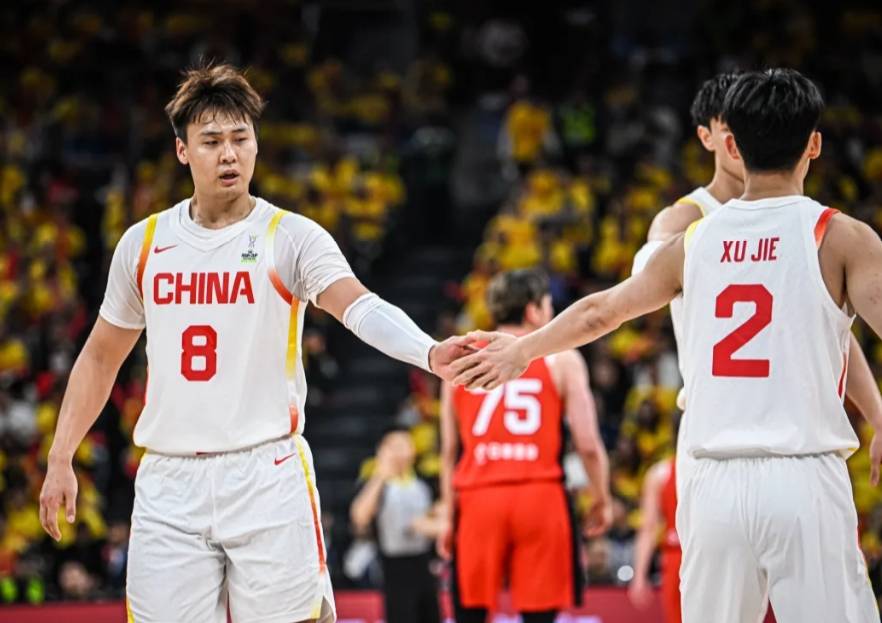 中國隊長！ Zhao Rui表演多才多藝 Zhao Jiwei有助于激活整個團隊7